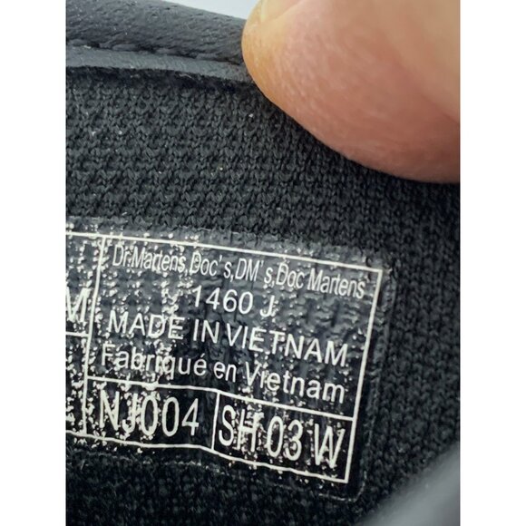 Dr. Martens Junior 1460 J Patent Leather Combat Boots Size 4 M / 5 L GUC 7482 - Picture 6 of 15